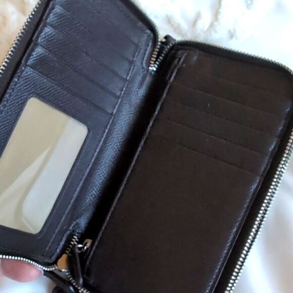 Coach 🤎 Brown Classic Signature Double Zip Around Wallet NWOT - Picture 9 of 14